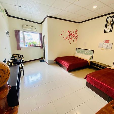 Sunmoonlake Sunflower House Yuchi Buitenkant foto