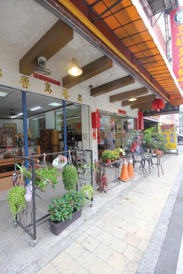 Sunmoonlake Sunflower House Yuchi Buitenkant foto